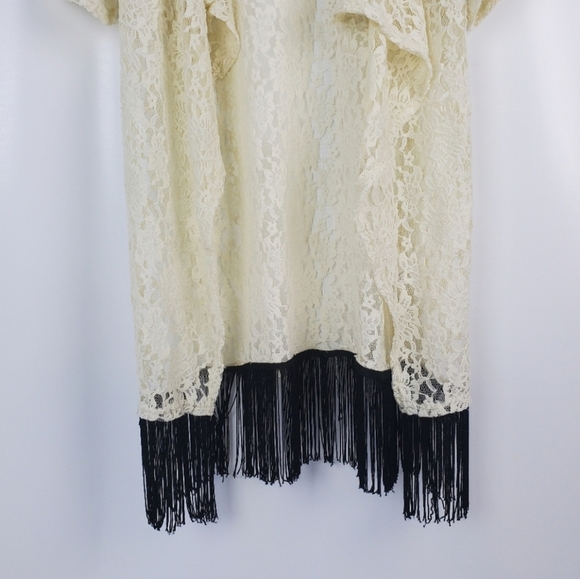 Lularoe Lace Coverup Kimono Duster With Black Fringe - Picture 4 of 9